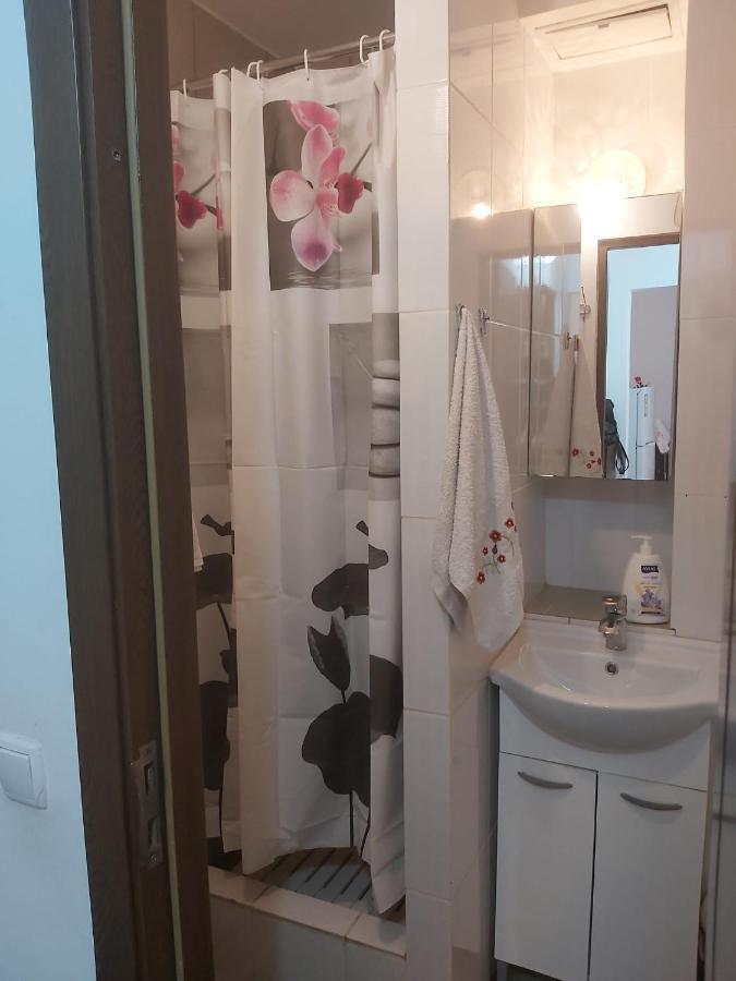Apartament Nemira Slănic-Moldova Exteriör bild